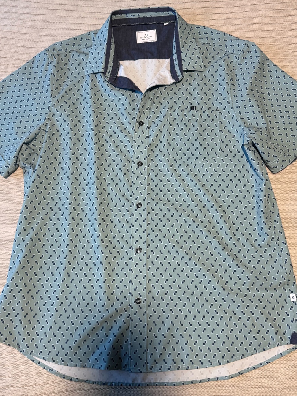 7 Diamonds Men's Short-Sleeve Patterned Button-Down Shirt